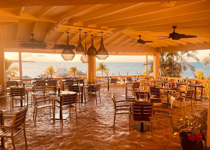 Northshore Seaside Suites